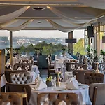 Sultania Boutique Class