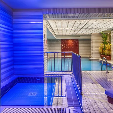 Sultania Boutique Class Hotel 4*